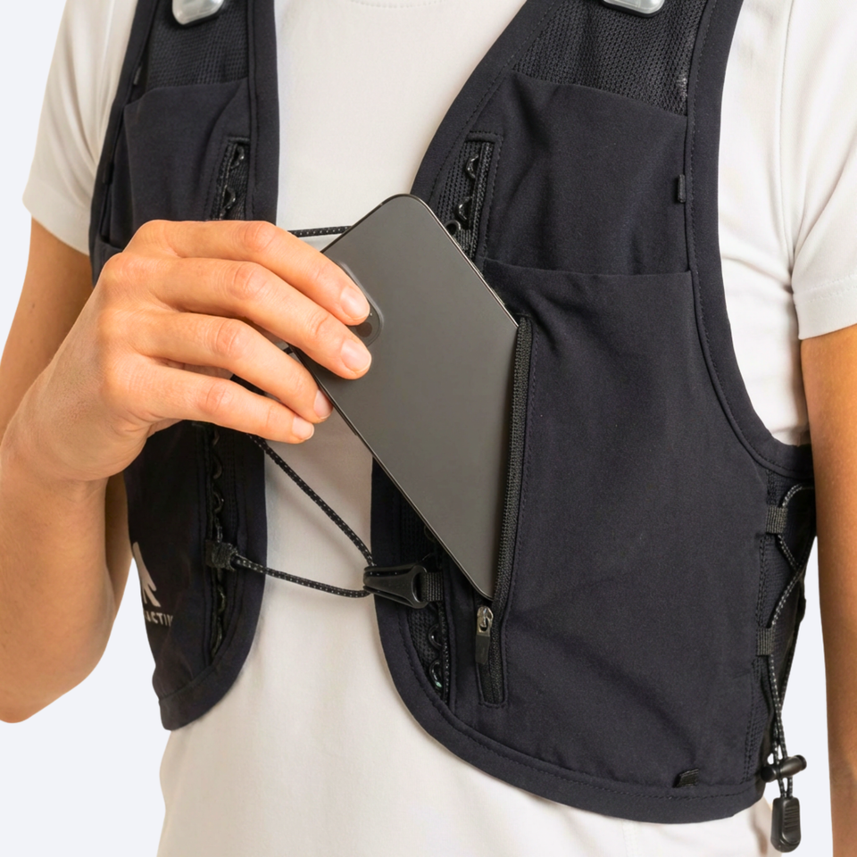 Black Elastic LED Running Vest (Vest, 500ml Softflask & 3xLights)